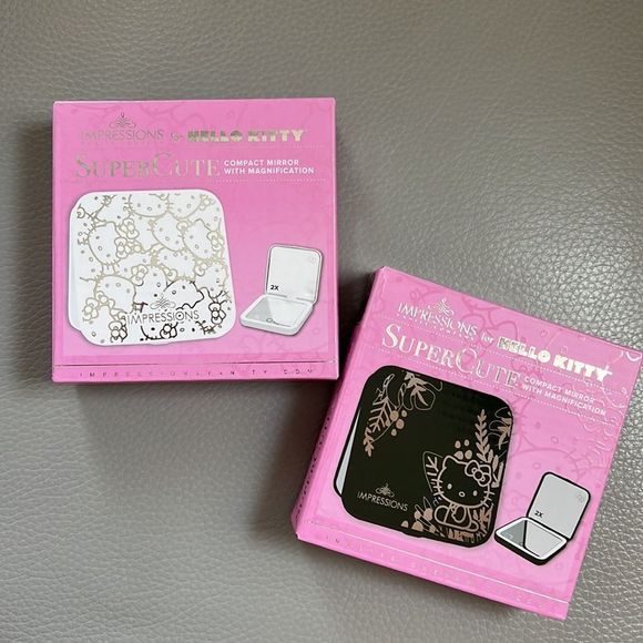 Hello Kitty SuperCute compact mirror in White - Picture 10 of 11